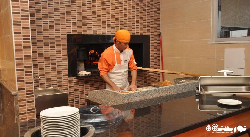 پرسنل آشپزخانه رستوران